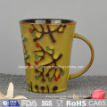 Lembrança cerâmica vitrificada cor caneca de café